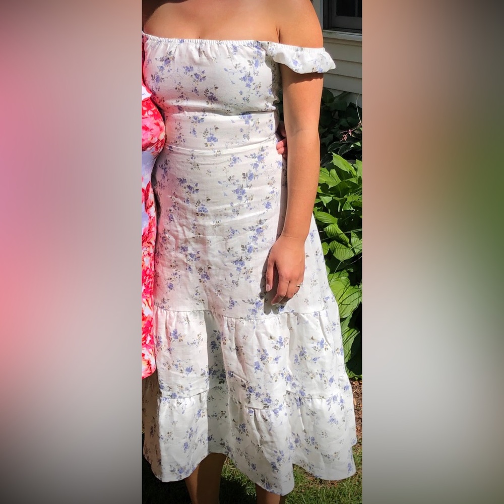 Reformation Dress - size 6 - white floral linen midi dress - Picture 5 of 5